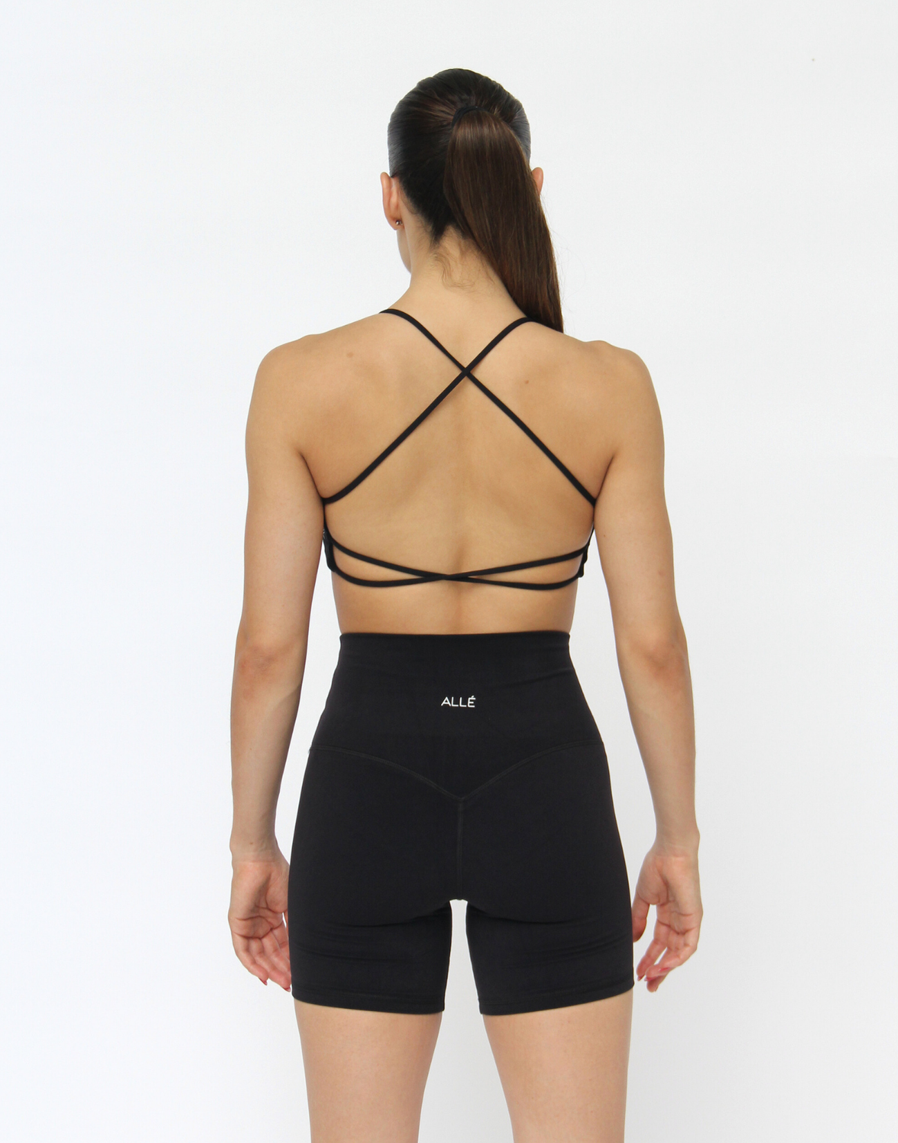 Delicate set